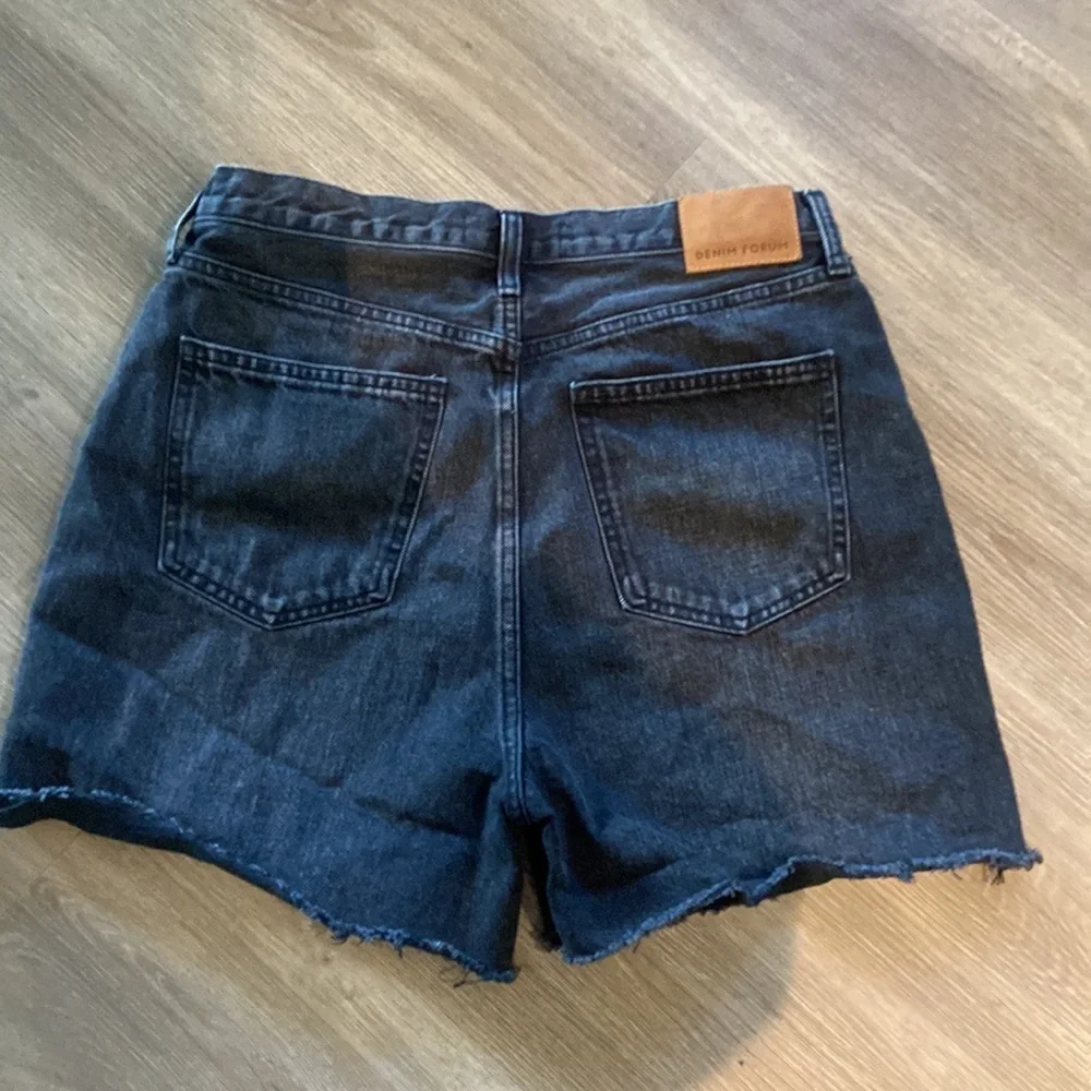 Denim Forum The Yoko Hi-rise Mid-thigh Denim - Picture 11 of 12